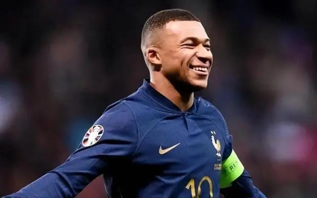 姆巴佩：感激恩里克和坎波斯的救命之恩