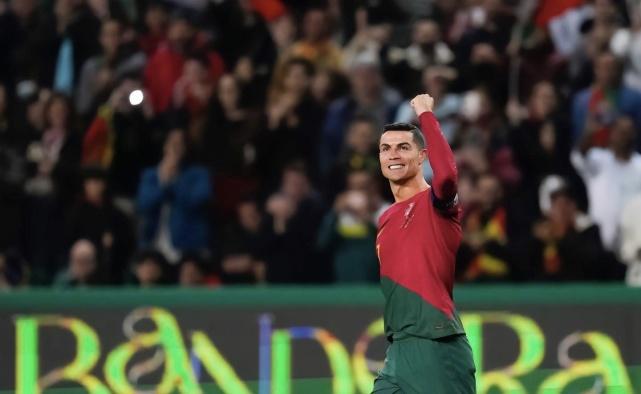 C罗双响后发声：自豪独享国家队出场王！