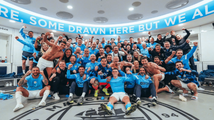 库尔图瓦赛后道歉！皇马欧冠惨败，巴萨欢庆，哈维祝贺瓜迪奥拉