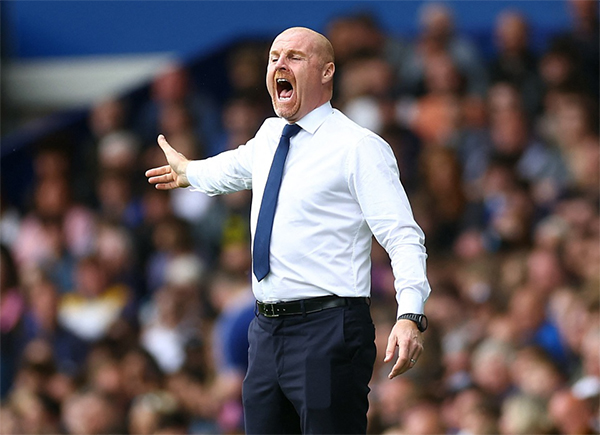 埃弗顿帅位更迭，莫耶斯回归能否力挽狂澜？