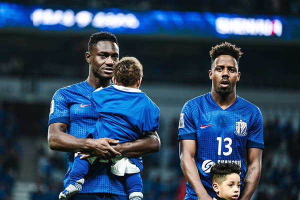 法国电视主持论断：姆巴佩加盟皇马铸大错，开启失败连锁反应