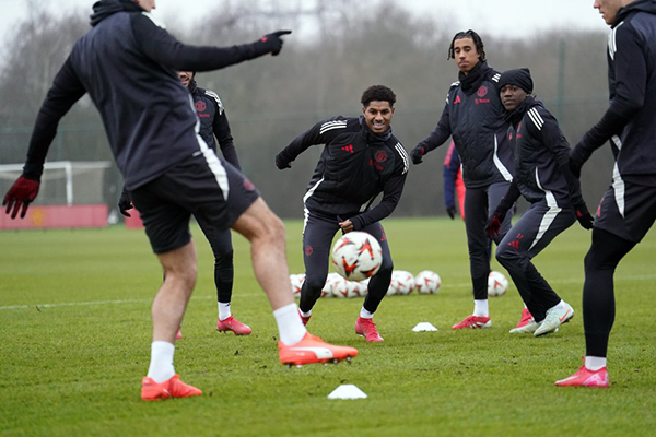 阿莫林神操作：弃拉什福德，推沙特高薪，非豪门不去