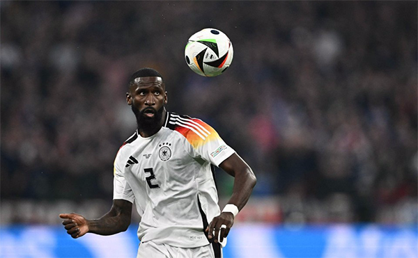 欧洲杯史上最“精彩”揭幕战，德国5-1苏格兰