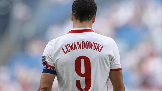 2020 年欧洲杯：莱万多夫斯基向失利的西班牙展示了他们所缺少的东西，莫拉塔和莫雷诺再次出局