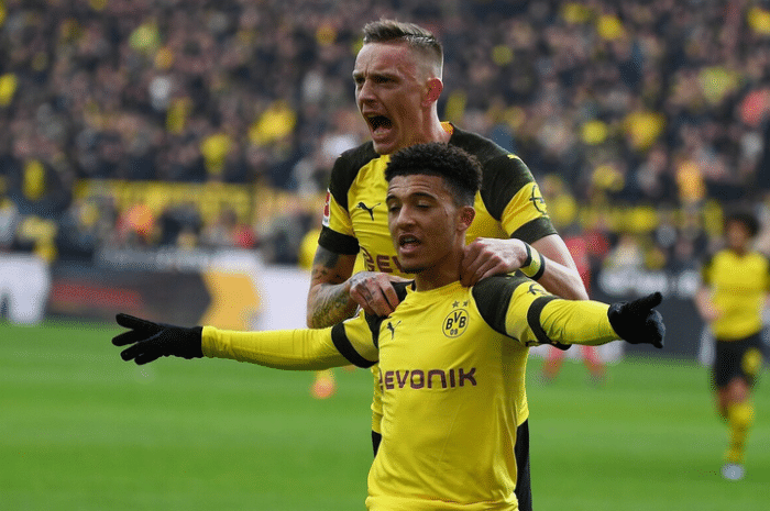 超级交易！曼联抢购2大巨星，皇马与“新C罗”达协议，多特要赚翻