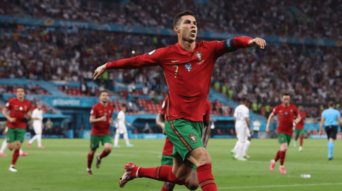 C罗想卫冕欧洲杯有多难？陷入死亡半区，死磕比利时，或再遇死敌