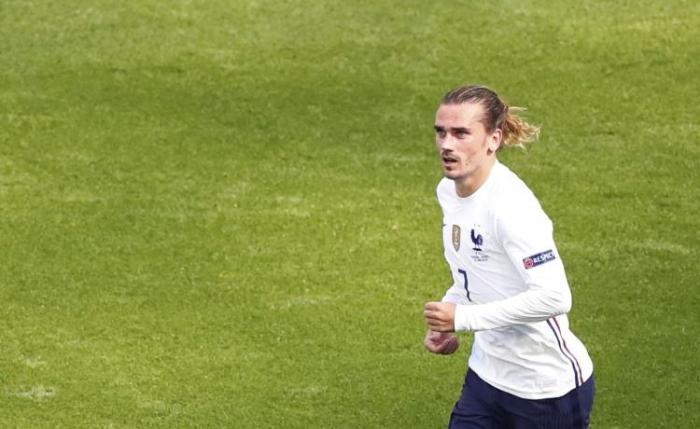 世体统计欧洲杯前锋跑动距离排行: 格子居首