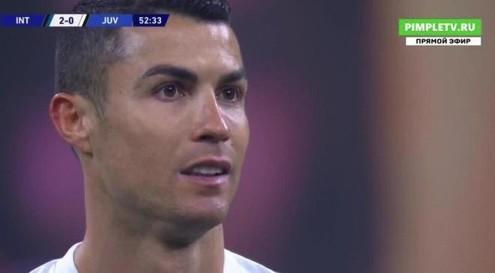 苦笑暗示离队？曝C罗不满皮尔洛战术+跑动消极！曼联愿报价5千万欧