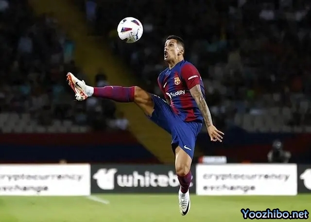 巴萨追逐坎塞洛：留队愿望能否成真？