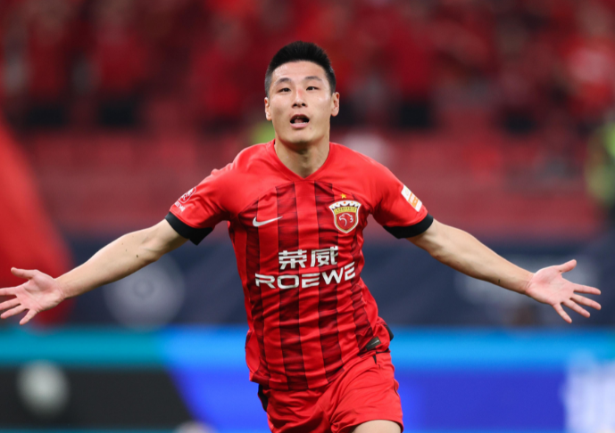 足协风暴罚单将至 上港男足深陷降级疑云解析