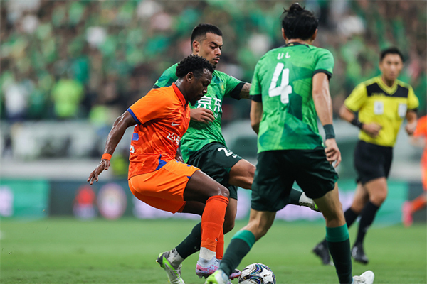 前国脚火力全开，痛斥两大归化 “拿钱不爱国”