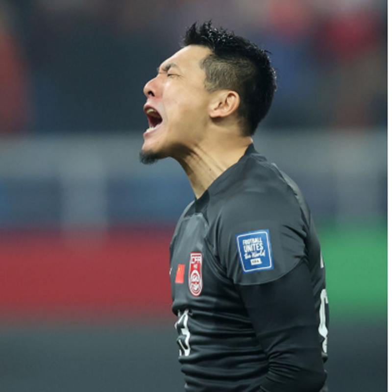 足坛禁足令下的风波：郝伟成焦点，疑涉 200 万交易引鲁能危机