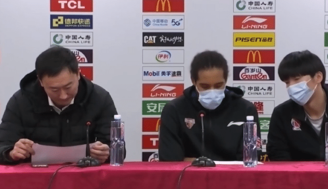 CBA新闻官闹乌龙！连续叫错刘维伟指导名字：张维伟张指导