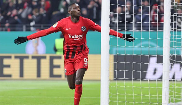 记者:巴黎准备正式报价穆阿尼,法兰克福要价1亿欧加浮动